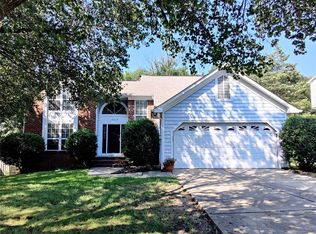 10519 Whittersham Dr, Charlotte, NC 28262