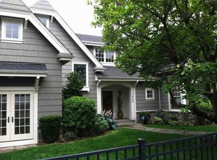 3808 49th Ave NE, Seattle, WA 98105