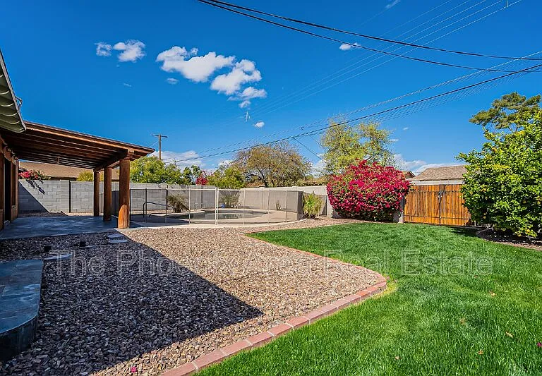 8654 E Windsor Ave — Photo 51