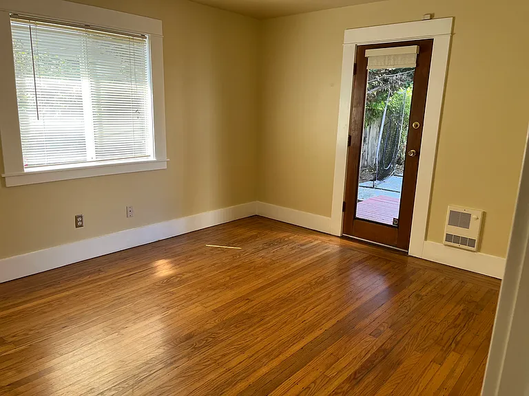 1415 Alcatraz Ave #A — Photo 11