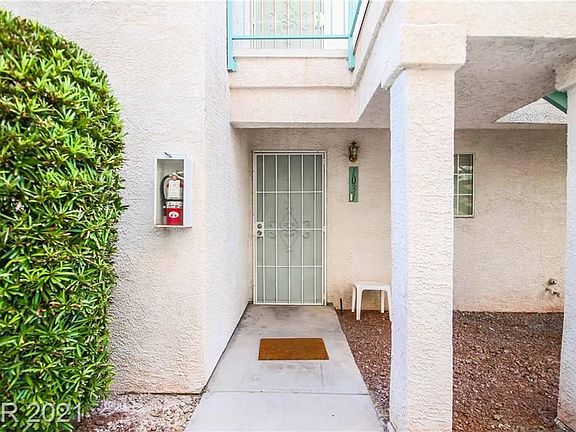 2nd image of 2725 S Nellis Blvd Unit 1031