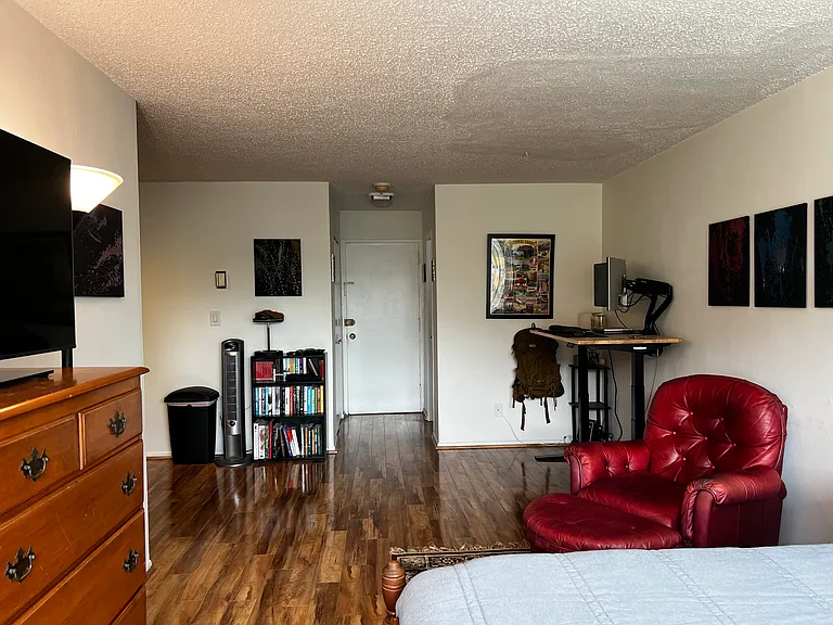 1330 New Hampshire Ave NW #709 — Photo 10