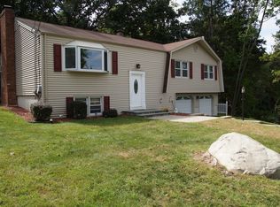 29 Tyler St, Sparta, NJ 07871