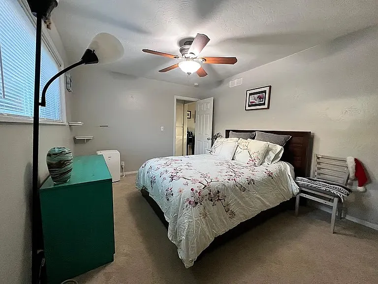 839 Sapphire St #2 — Photo 10