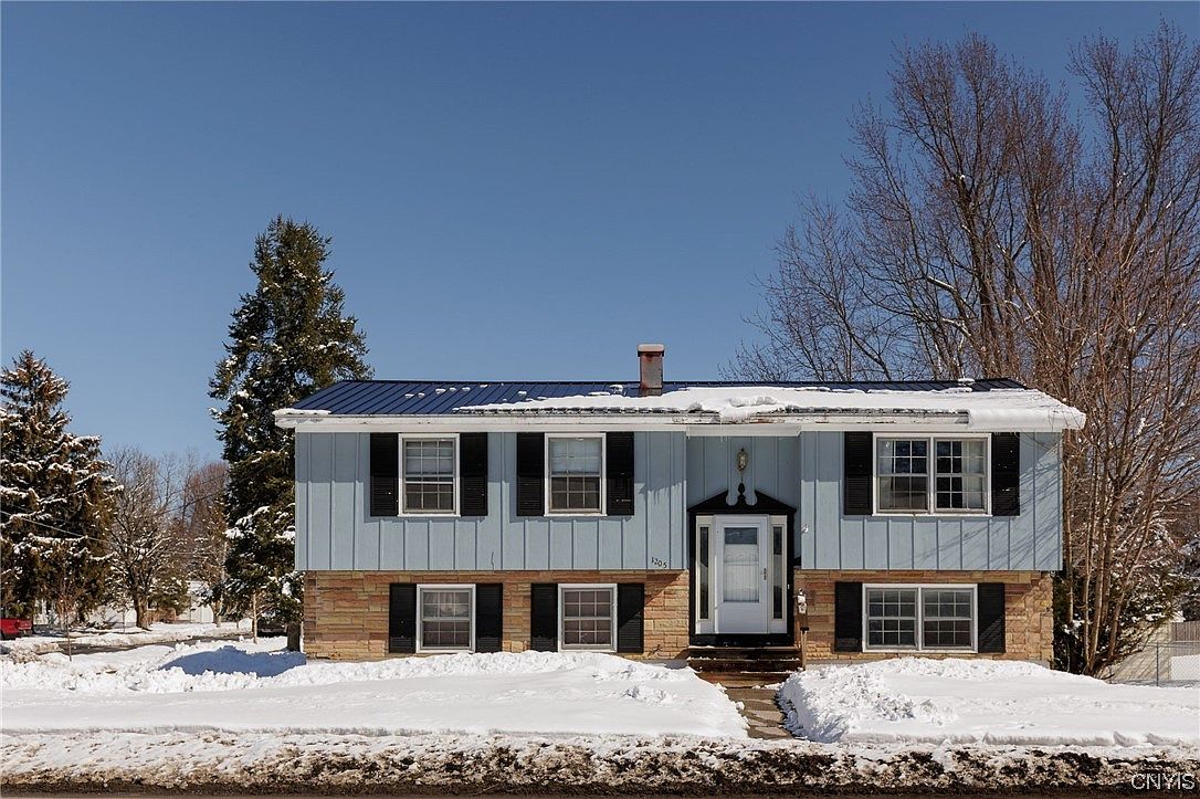 1205 Sherman St, Watertown, NY 13601 Zillow