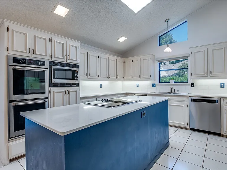 12219 Marbrook Dr — Photo 7