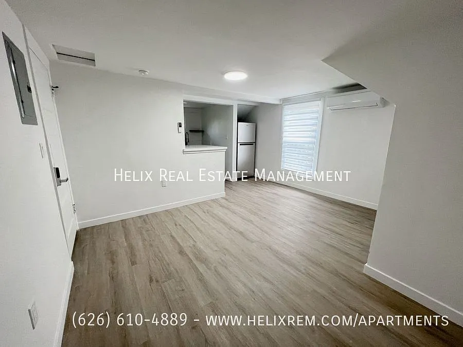 190 S Marengo Ave #8