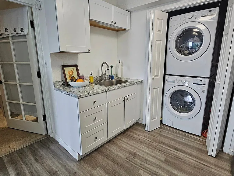 4355 Ocean View Dr #B — Photo 5