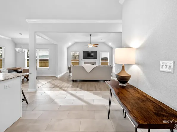 4389 W Havana Ave, Fayetteville, AR 72704