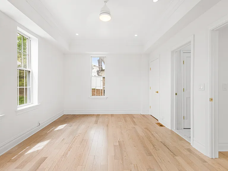 70 E Passaic St #1A — Photo 32