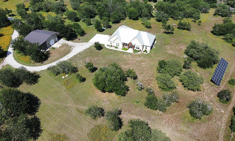 1st image of 105 Live Oak Ct
