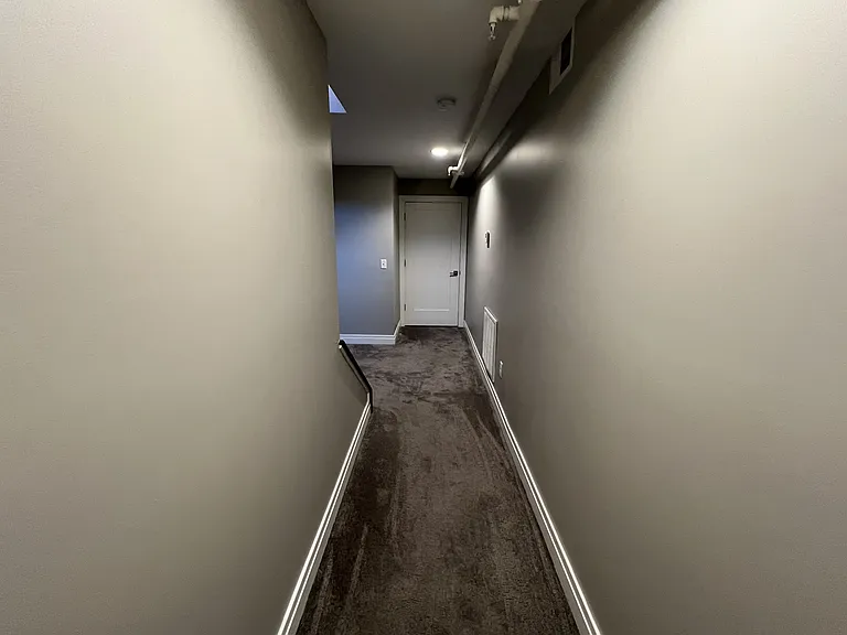 31 Barker St #1 — Photo 18
