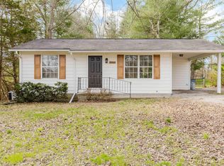 5743 E Grand Rd, Carterville, IL 62918