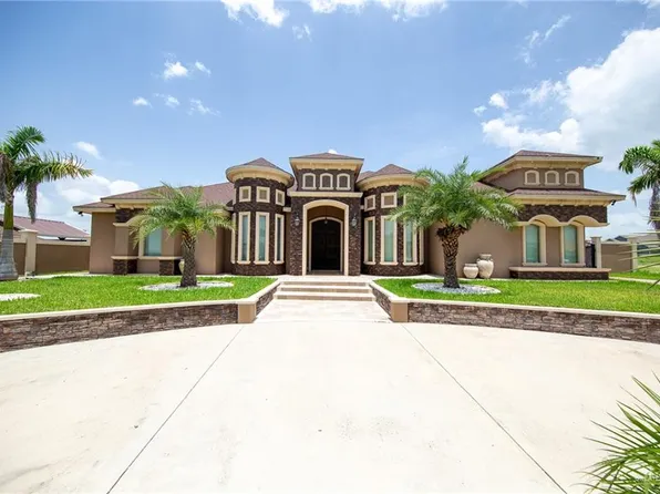 1007 Navajo Dr, Rio Grande City, TX 78582