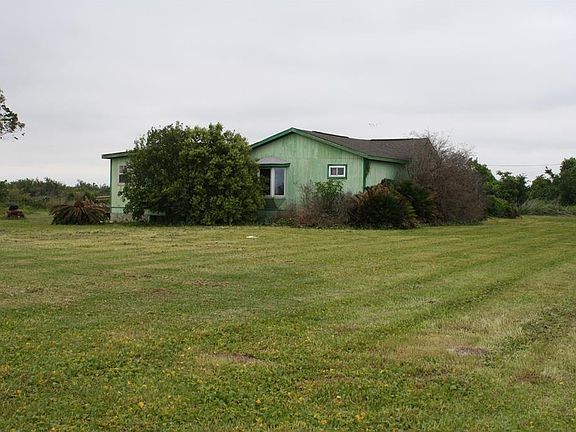 3rd image of 343 Hwy 87
