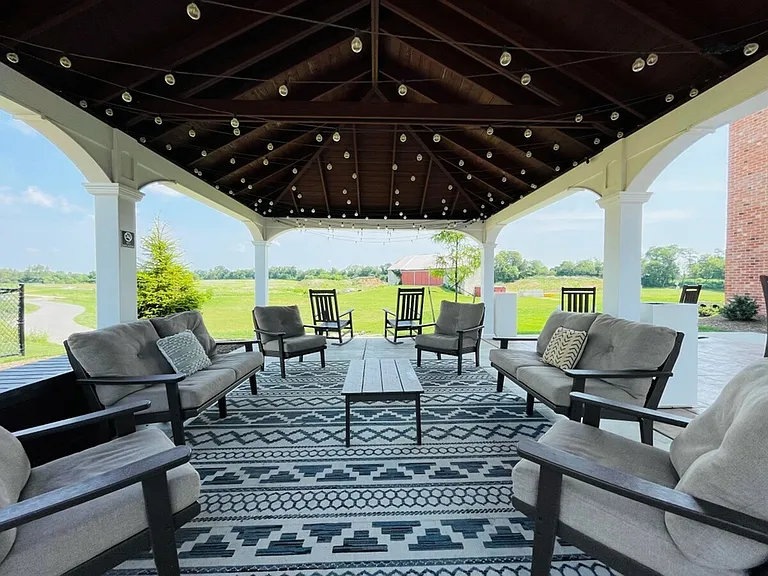 410 - Gazebo
