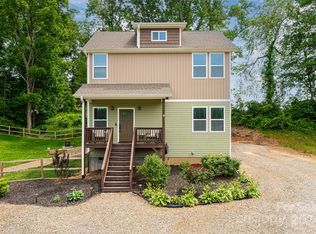 118 Zoeys Cove Rd, Alexander, NC 28701