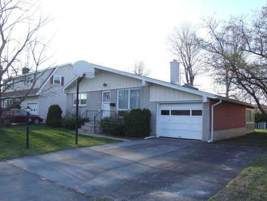 36 Crescent Dr Plattsburgh Ny 12901 Zillow