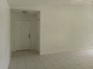 12320 SW 193rd St, Miami, FL 33177