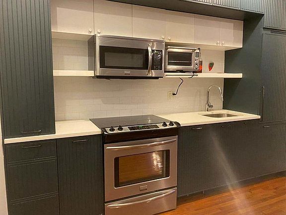 3rd image of 180 Bainbridge St APT 102