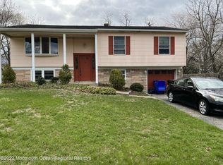 40 Pierson Rd, Toms River, NJ 08753