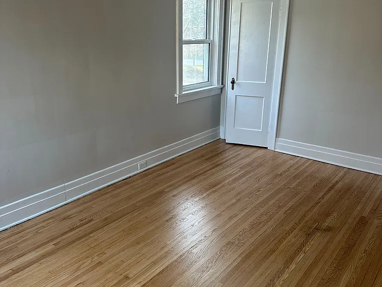 365 Brant St — Photo 10