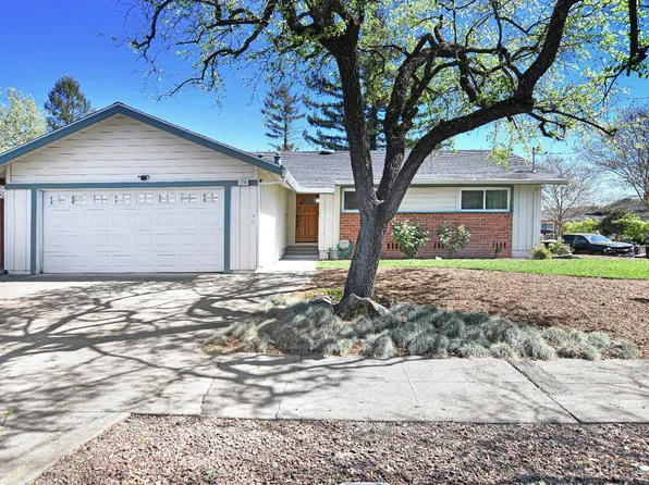 2236 Mission Boulevard, Santa Rosa, CA 95409