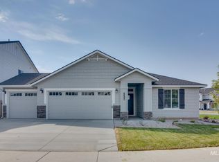 2263 N Steel Falls Ave, Star, ID 83669