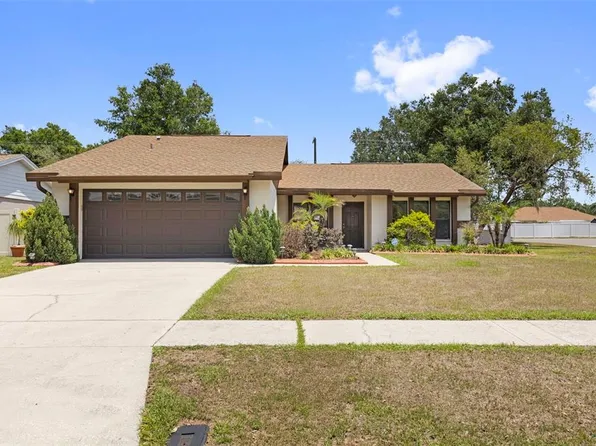 1836 Craven Dr, Seffner, FL 33584