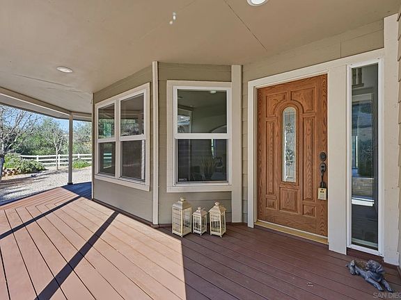 4th image of 9216 Oak Grove Dr