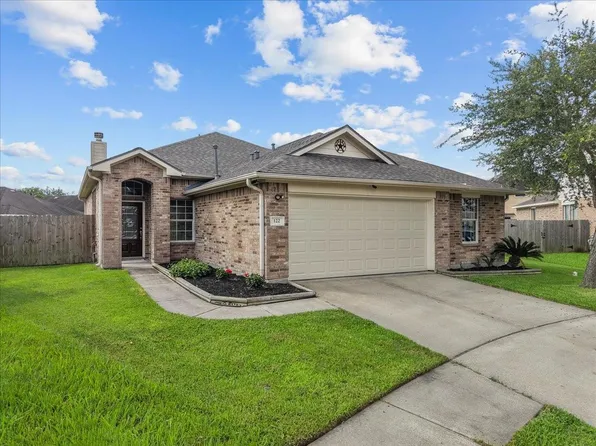 122 Tonkawa Canyon Dr, La Marque, TX 77568