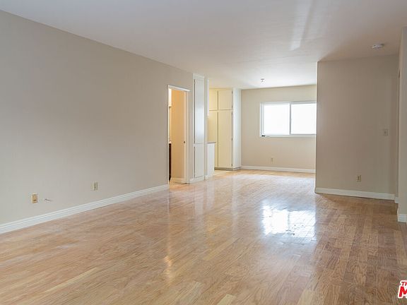 4th image of 9005 Cynthia St APT 211