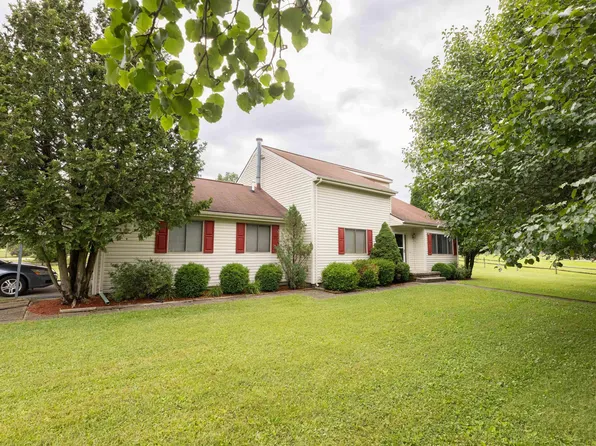 221 Wilson Ln, Elkins, WV 26241