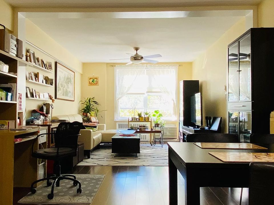 1st image of 142-05 Roosevelt Ave APT 436