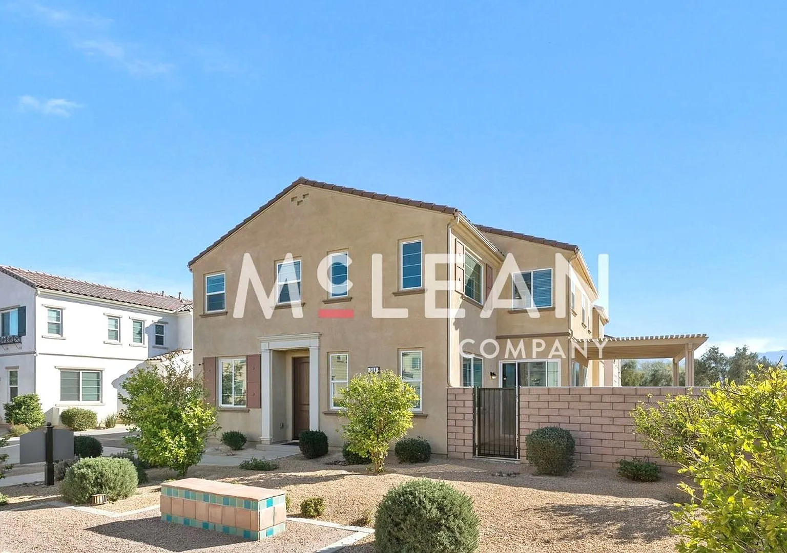 Gorgeous 2-Story 4-Bedroom Home With Loft - Unit Comes Unfurnished — Photo 3