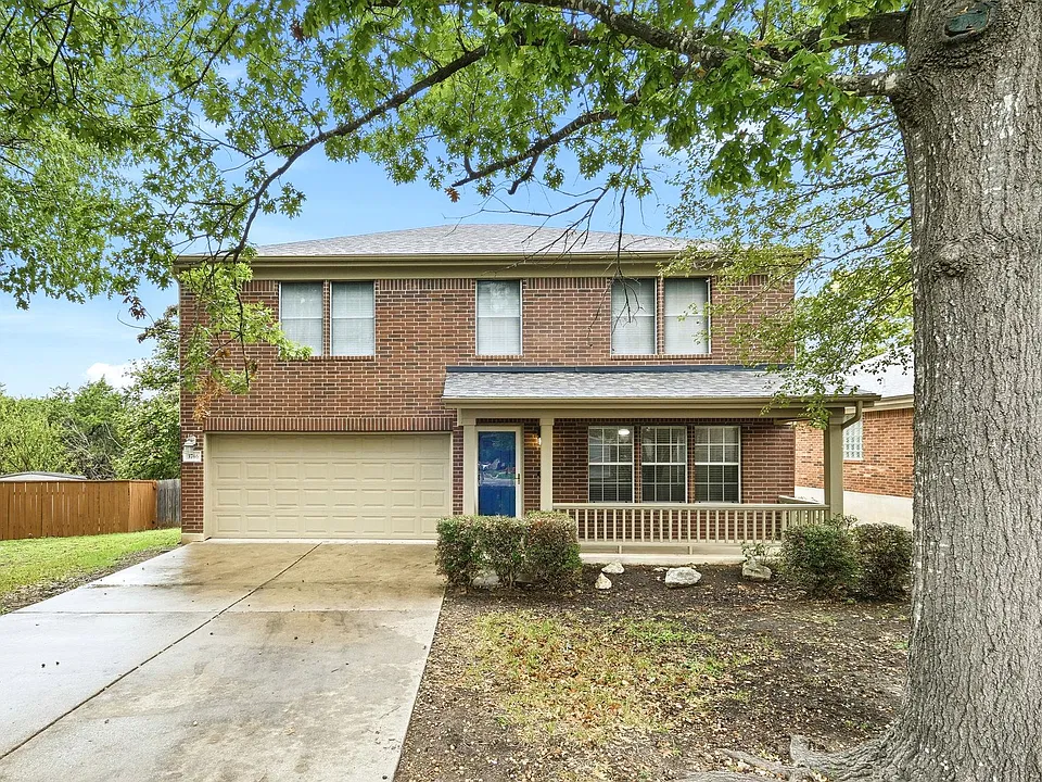 3746 Top Rock Ln