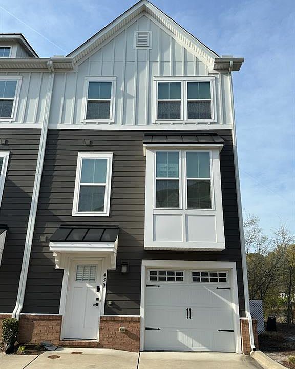 1st image of 450 Westport St