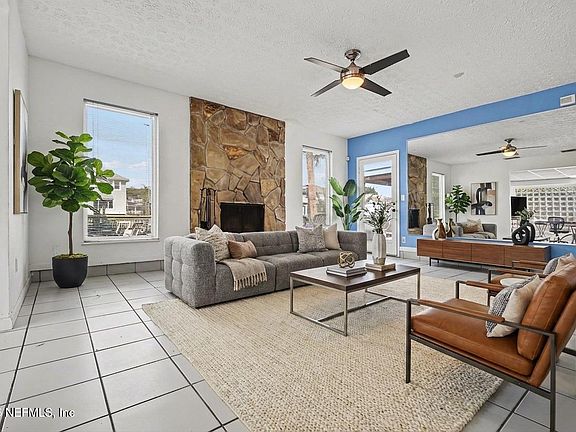 5th image of 4258 SEABREEZE Drive