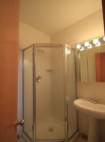 1st image of 1447 N Wieland St #6agmjexms