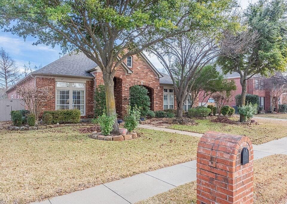 1st image of 1701 Berwick Dr