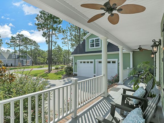 3rd image of 2746 Oak Forest Dr