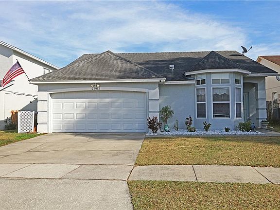 2nd image of 2903 Dickens Cir