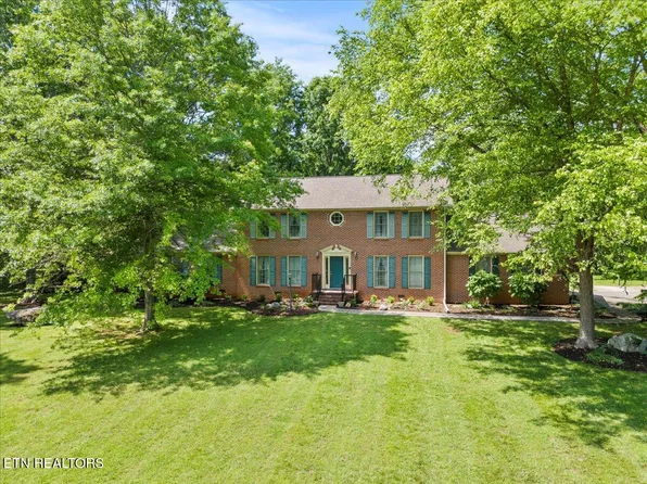 1013 Park Lane Ct, Maryville, TN 37803