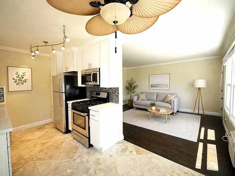 4327 Clinton St #4 — Photo 4