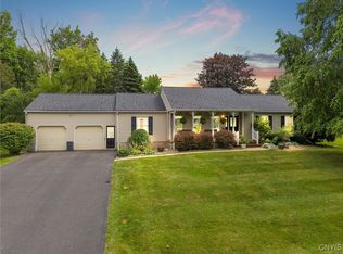 124 Morgan Ln, Oneida, NY 13421