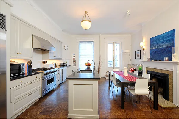 Rented by Douglas Elliman | media 6