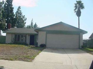 3050 E Hazeltine St, Ontario, CA 91761