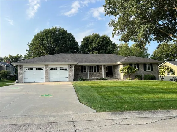 616 Jefferson St, Maryville, MO 64468