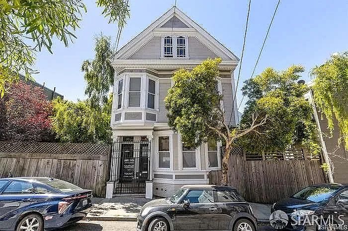 1st image of 67A Laussat St