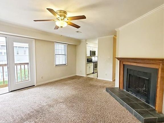 2nd image of 849 Baldwin Ave #1